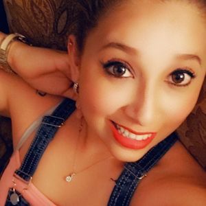 Meet your Posher, Morales